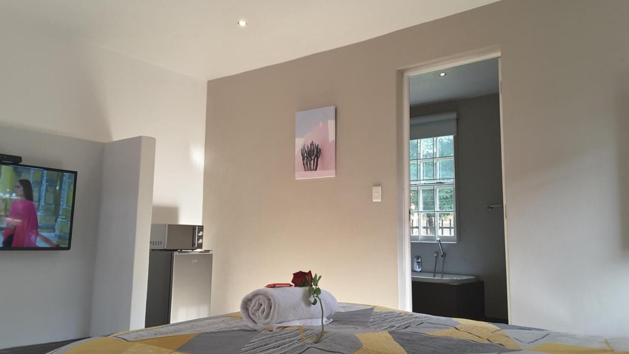 Versailles Pretoria-Noord Extérieur photo