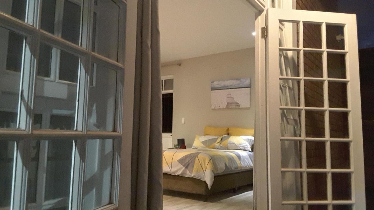 Versailles Pretoria-Noord Extérieur photo
