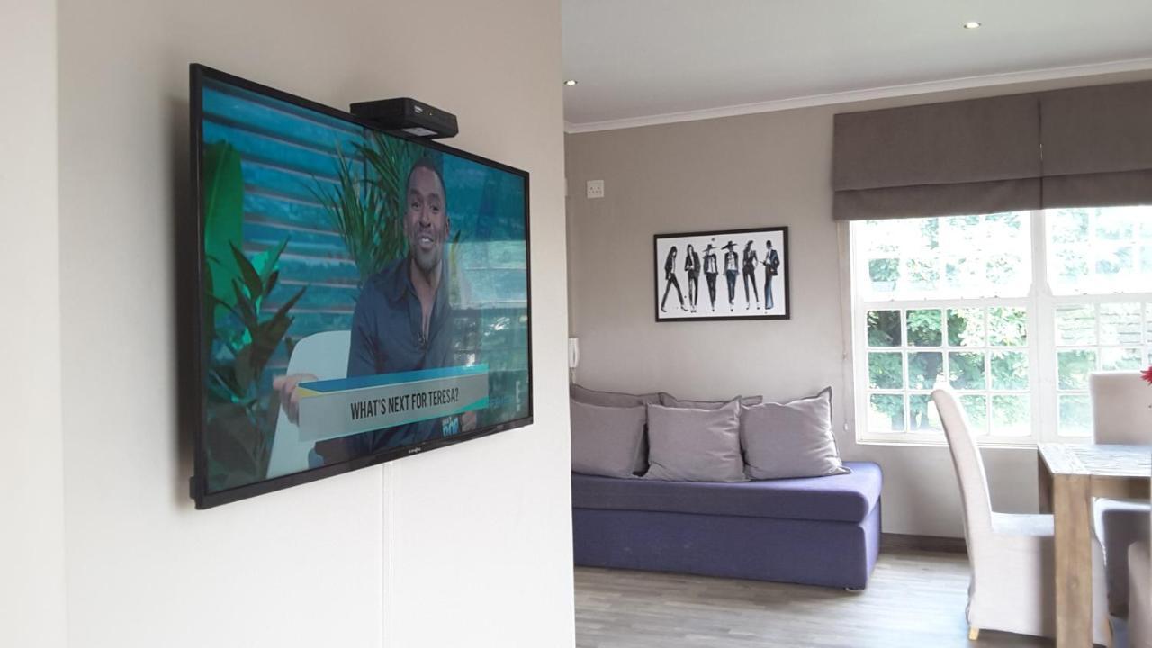 Versailles Pretoria-Noord Extérieur photo