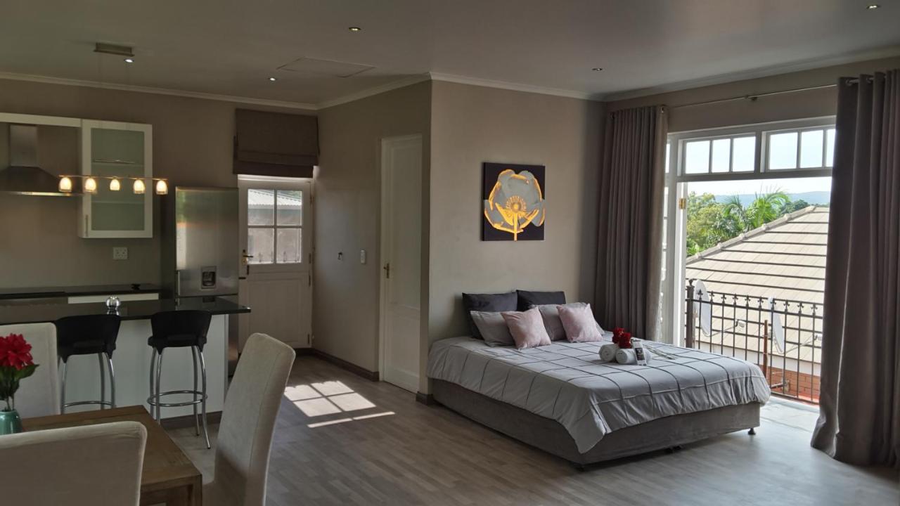 Versailles Pretoria-Noord Extérieur photo